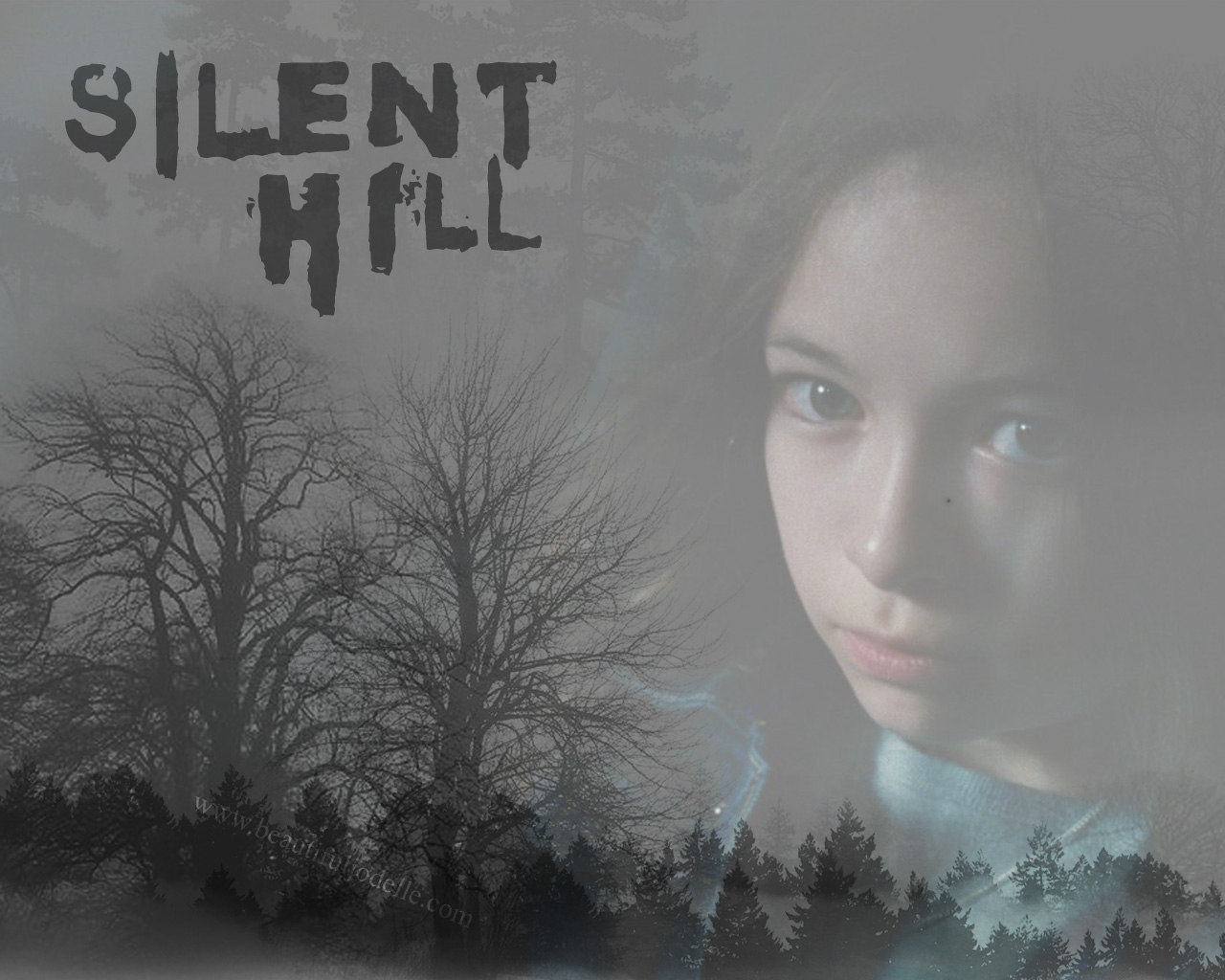 Jodelle Ferland - Silent Hill Mist